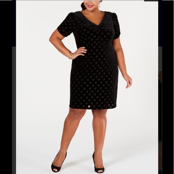 Betsey Johnson Dresses & Skirts - Betsy Johnson Plus Size Dot-print Sheath black,NWT